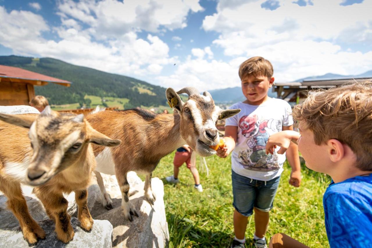 Familienhotel Felsenhof Flachau Bagian luar foto