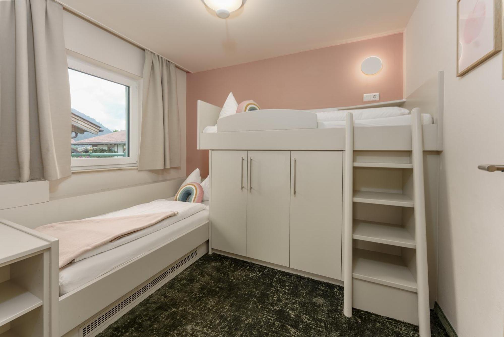 Familienhotel Felsenhof Flachau Bagian luar foto